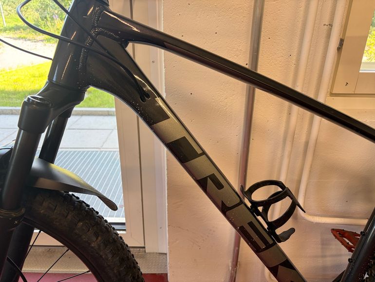 Trek Roscoe 7 2021 2021 Mountainbike de segunda mano, Negro — imagen 20 de 23