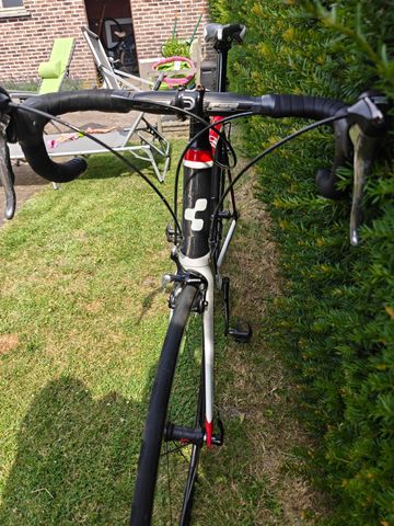 Used CUBE Agree Shimano Ultegra 2011 Road & Gravel, Red — image 5 of 9