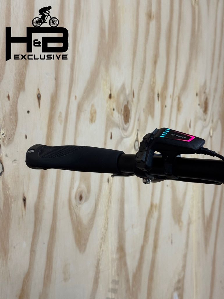KTM Macina 792 LFC Shimano Deore 2023 Mountainbike de segunda mano, Gris claro — imagen 7 de 15