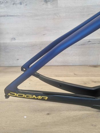 Pinarello FRAME PINARELLO DOGMA F COLORE TEAM 36.5 Frameset 2026 Road & Gravel d'occasion — image 5 sur 6