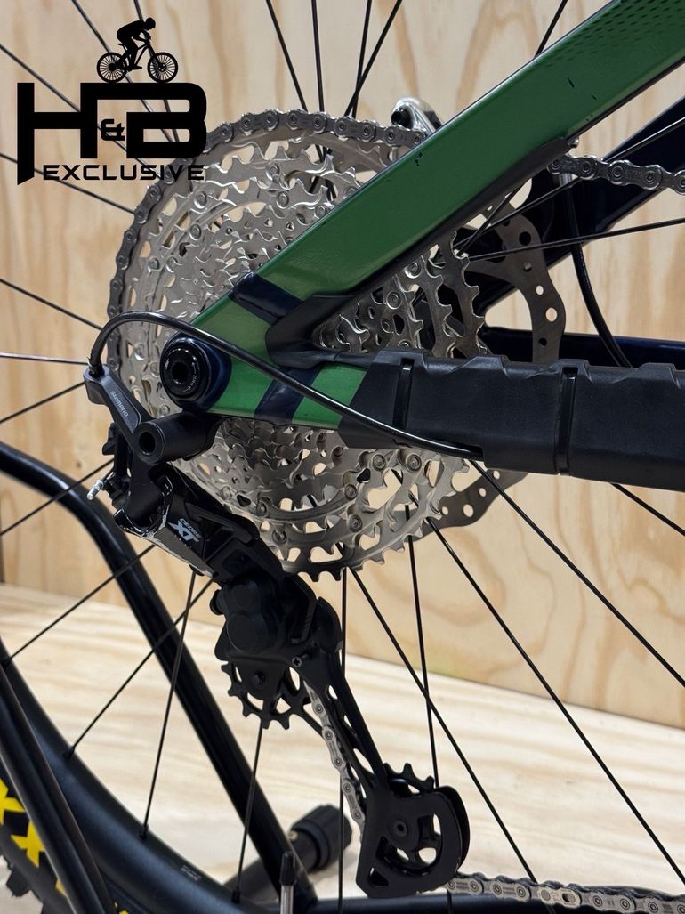 Used Ghost E-Riot EN AL Universal Shimano XT 2022 Mountainbike, Black — image 12 of 13