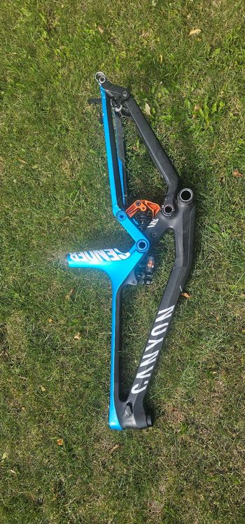 Used Canyon Sender Frameset 2017 Mountainbike, Blue, 27.5 (650B) — image 2 of 2