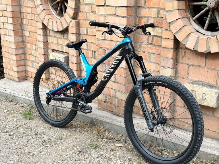 Used Canyon Sender Frameset 2017 Mountainbike, Blue — image 2 of 4