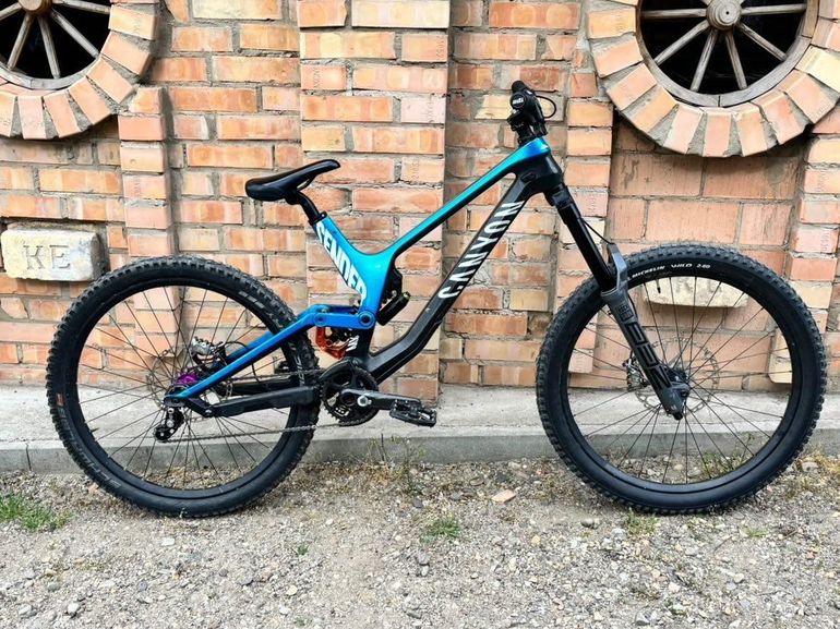 Used Canyon Sender Frameset 2017 Mountainbike, Blue — image 3 of 4