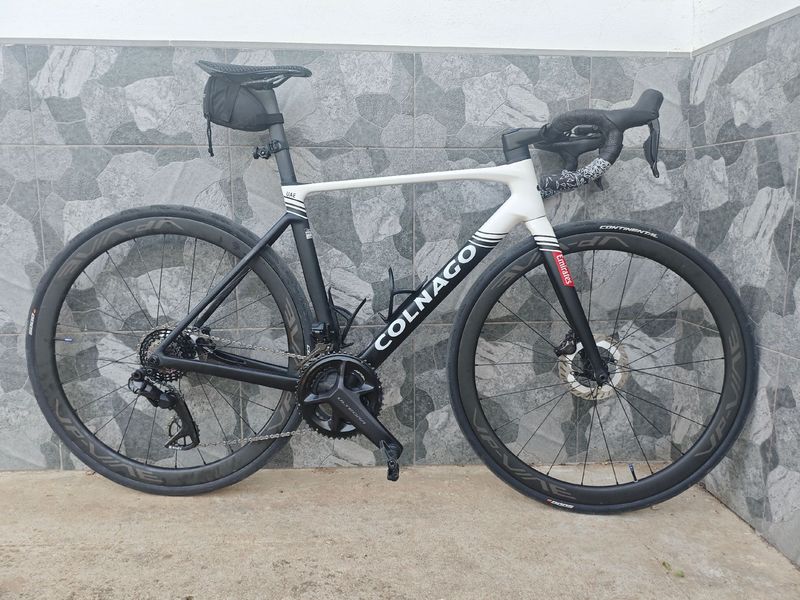 Käytetty Colnago V5Rs Shimano Ultegra Di2 2026 2026 Road & Gravel
