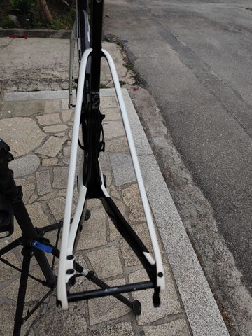Used Factor OSTRO VAM - Frameset Premium 2025 Frameset 2025 Road & Gravel, White — image 3 of 4