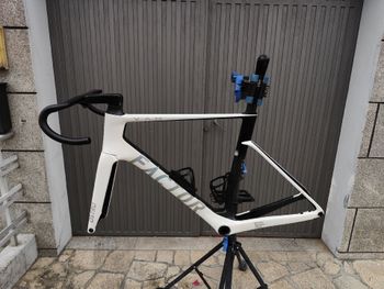 Factor OSTRO VAM - Frameset Premium 2025 Frameset 2025 Road & Gravel de segunda mano, Blanco — imagen 2 de 4