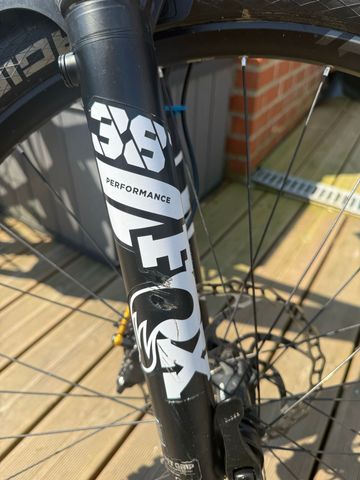 Gebrauchtes Mondraker Crafty R 2021 2021 Mountainbike, Schwarz, 29 — Bild 6 von 8