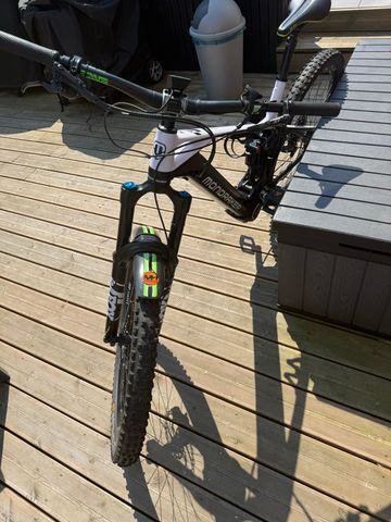 Gebrauchtes Mondraker Crafty R 2021 2021 Mountainbike, Schwarz, 29 — Bild 7 von 8