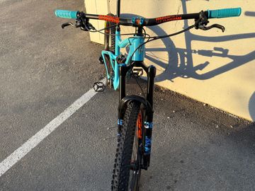 Ibis Ripmo GX 2022 2022 Mountainbike usato, Blu — immagine 2 di 9