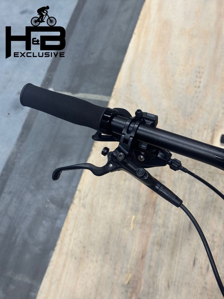BULLS Sonic Evo TR 2 Carbon Shimano Deore 2023 Mountainbike de segunda mano, Negro — imagen 4 de 13