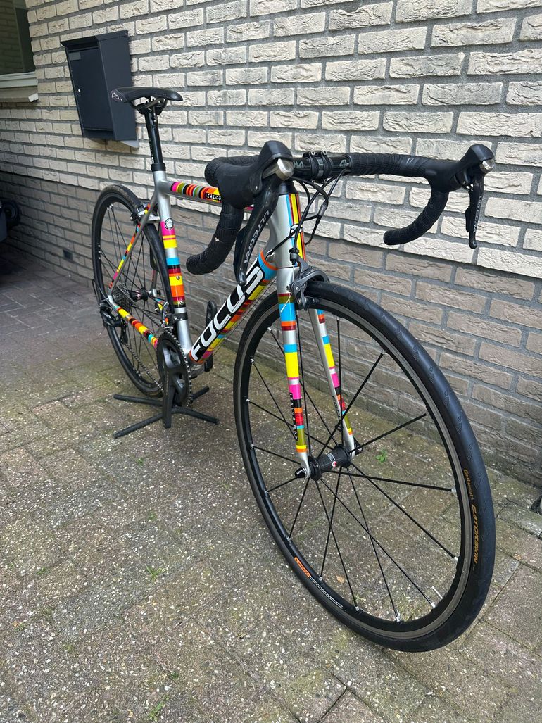 Tweedehands Focus IZALCO MAX Ultegra 2018 2018 Road & Gravel — afbeelding 3 van 8
