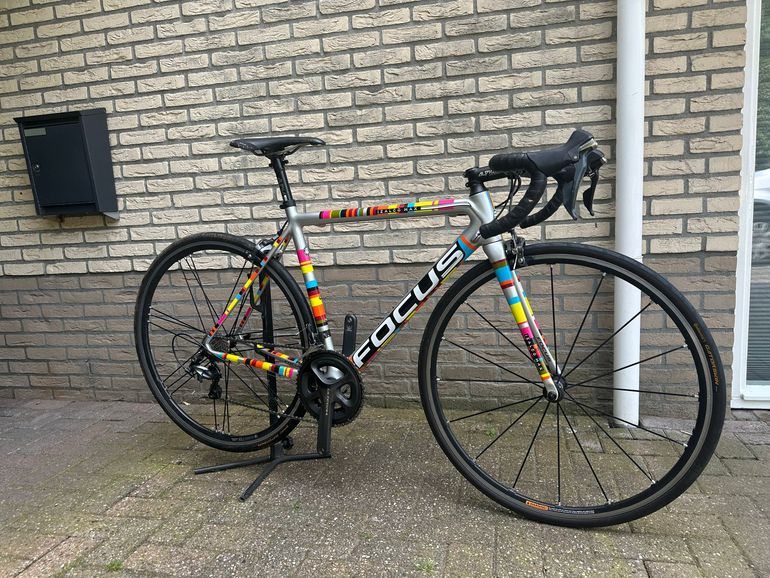 Tweedehands Focus IZALCO MAX Ultegra 2018 2018 Road & Gravel — afbeelding 1 van 8