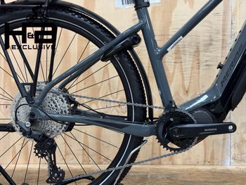 Merida EBig.Tour 675 EQ Shimano Deore 2022 Urban de segunda mano, Gris claro — imagen 11 de 13