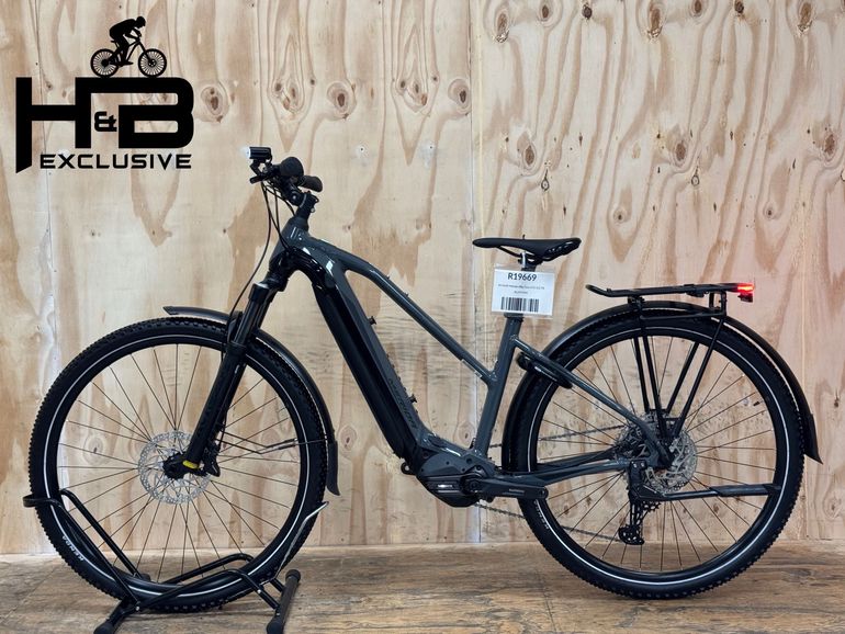 Merida EBig.Tour 675 EQ Shimano Deore 2022 Urban de segunda mano, Gris claro — imagen 2 de 13