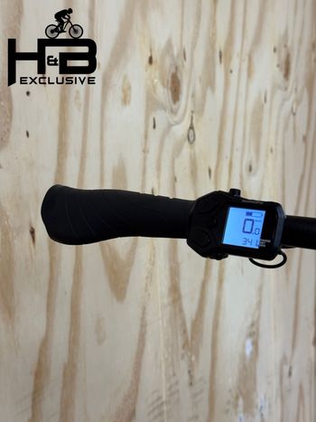 Merida EBig.Tour 675 EQ Shimano Deore 2022 Urban de segunda mano, Gris claro — imagen 7 de 13