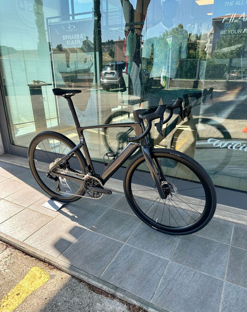 Scott Fastlane 20 2026 2026 Road & Gravel usato, Nero — immagine 3 di 8