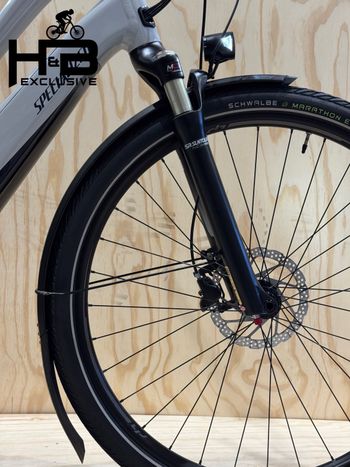 Specialized Turbo Como 4.0 Shimano Deore 2022 Urban de segunda mano, Gris claro — imagen 3 de 16