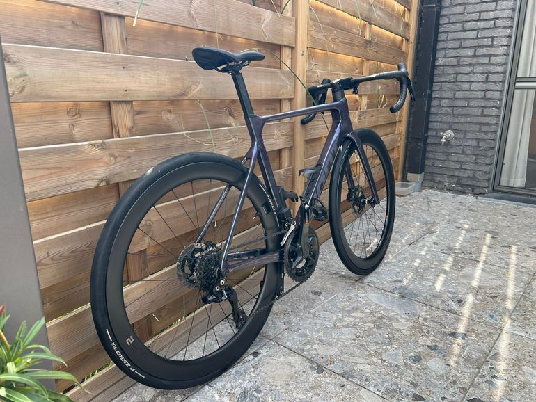Giant Propel Advanced 1 2025 2025 Road & Gravel d'occasion — image 3 sur 4