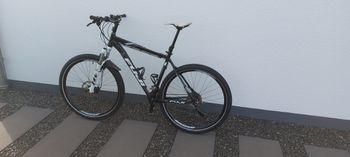 Gebrauchtes Fuji Tahoe 29 1.5 Disc 2015 2015 Mountainbike, Schwarz, 29 — Bild 2 von 3