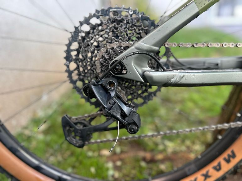 Gebrauchtes CUBE STEREO 120 HPC, TM 29 2022 2022 Mountainbike, Grün, 29 — Bild 10 von 16