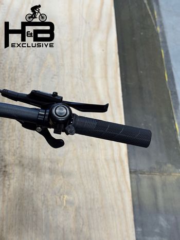 CUBE Reaction Hybrid Pro 500 Allroad Shimano Deore 2023 Mountainbike de segunda mano, Gris claro — imagen 7 de 15