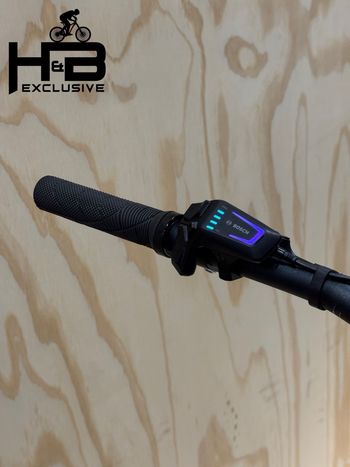 CUBE Reaction Hybrid Pro 500 Allroad Shimano Deore 2023 Mountainbike de segunda mano, Gris claro — imagen 8 de 15