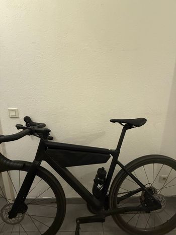 Canyon Endurace CF 7 2027 2027 Road & Gravel d'occasion — image 2 sur 3