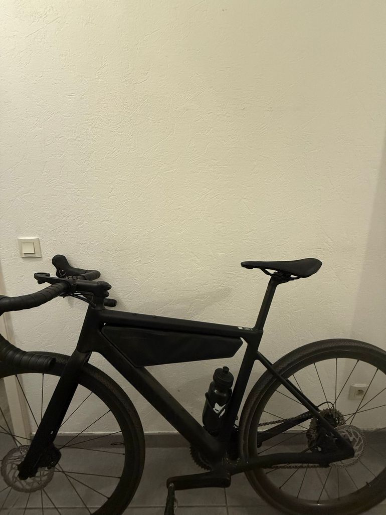 Canyon Endurace CF 7 2027 2027 Road & Gravel d'occasion — image 2 sur 3