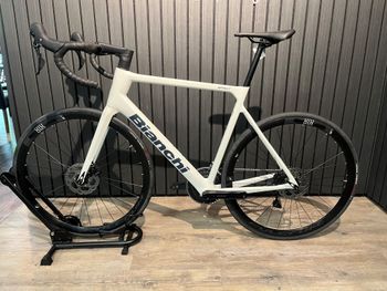 Used Bianchi Sprint ICR 2026 2026 Road & Gravel, White — image 9 of 9