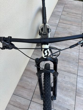 Used Scott Scale 940 2022 2022 Mountainbike, White, 29 — image 3 of 5