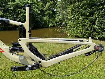 Tweedehands Santa Cruz Hightower CC Frameset 2020 Mountainbike — afbeelding 3 van 14