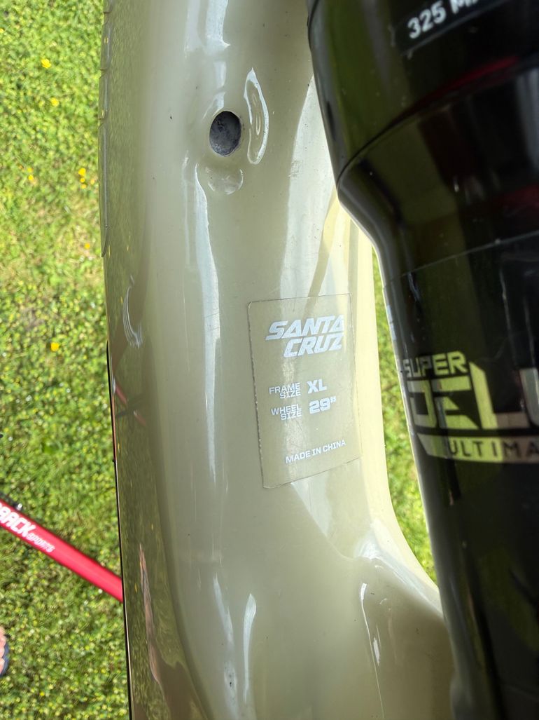 Tweedehands Santa Cruz Hightower CC Frameset 2020 Mountainbike — afbeelding 6 van 14