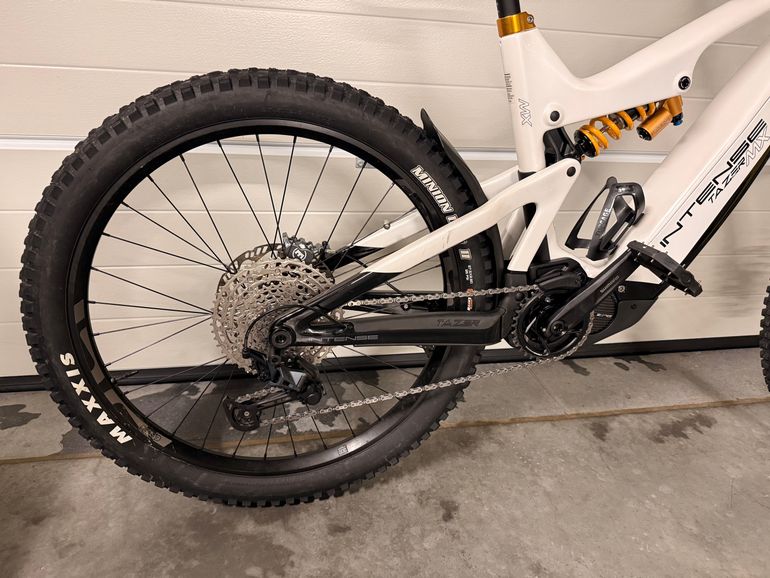 Used Intense TAZER MX CARBON PRO 2024 2024 Mountainbike, White, 29, 27.5 — image 2 of 11