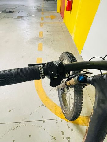 Used Specialized Turbo Levo SRAM XX1 Eagle AXS 2021 Mountainbike, Black — image 5 of 11