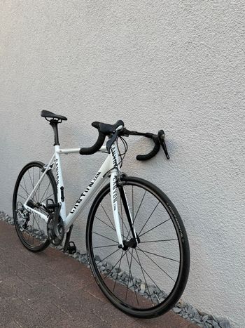 Gebrauchtes Canyon Ultimate CF SLX 8.0 2018 2018 Road & Gravel, Weiß — Bild 12 von 12