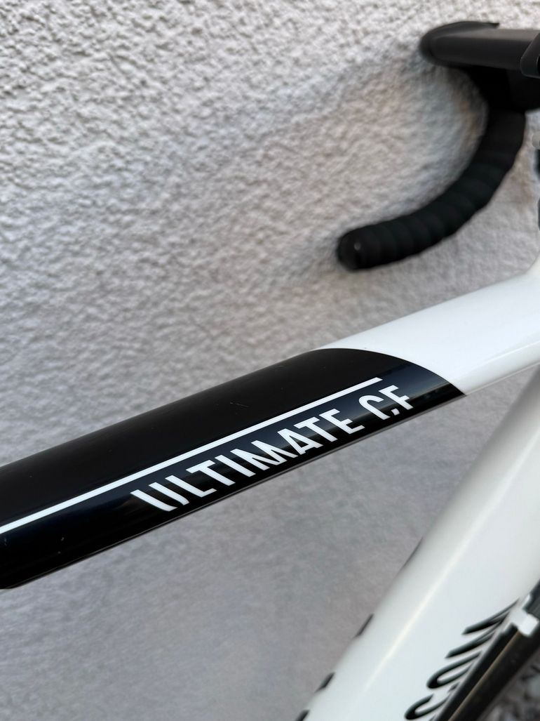 Gebrauchtes Canyon Ultimate CF SLX 8.0 2018 2018 Road & Gravel, Weiß — Bild 9 von 12