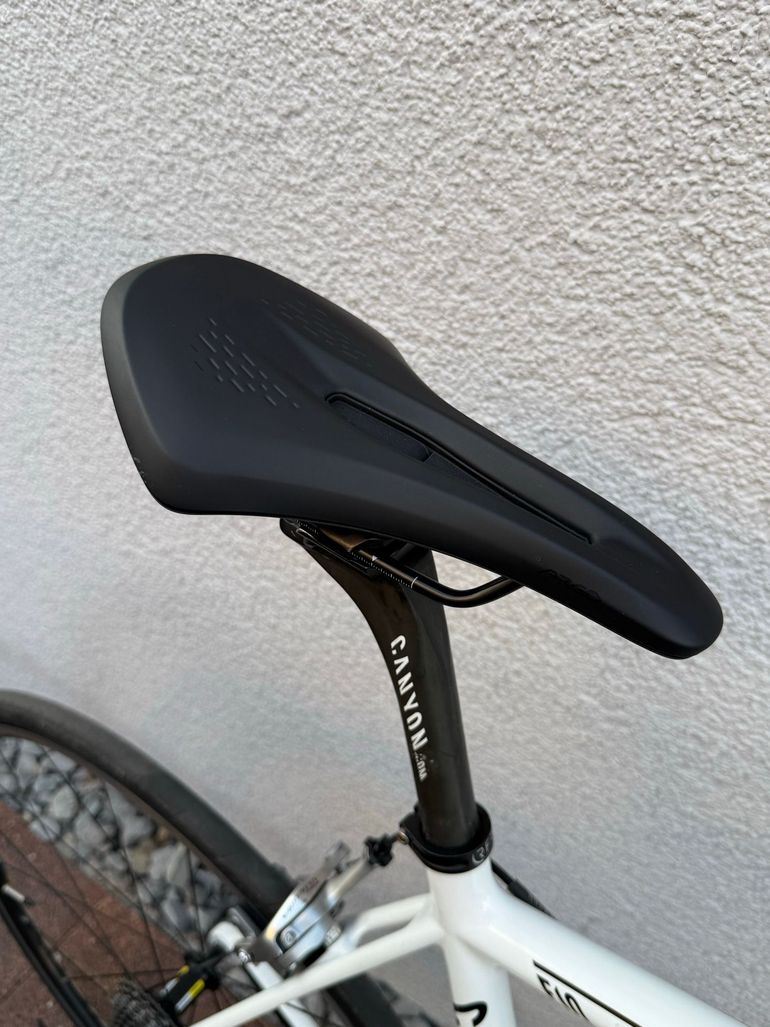 Gebrauchtes Canyon Ultimate CF SLX 8.0 2018 2018 Road & Gravel, Weiß — Bild 5 von 12