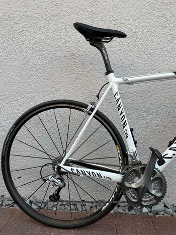 Gebrauchtes Canyon Ultimate CF SLX 8.0 2018 2018 Road & Gravel, Weiß — Bild 3 von 12