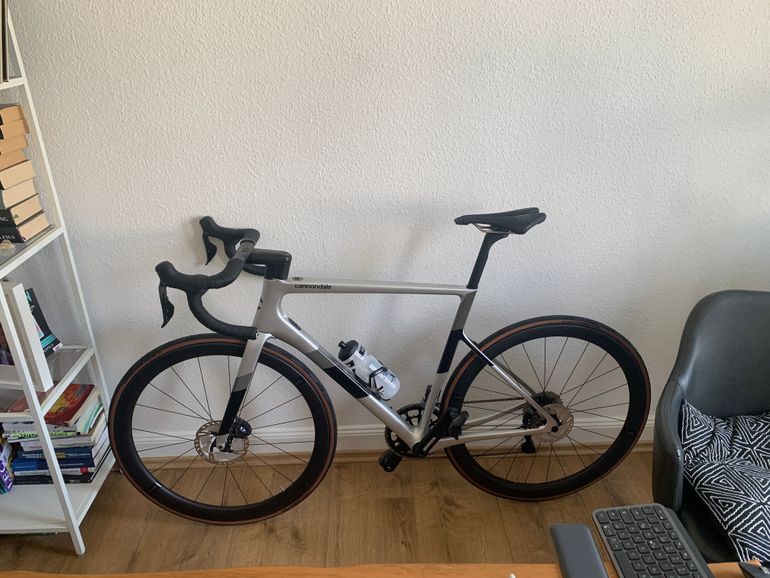 Tweedehands Cannondale SuperSix EVO Shimano Ultegra Di2 2020 2021 Road & Gravel — afbeelding 3 van 3
