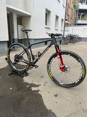 Brugt Orbea Custom Orbea Alma Carbon Hardtail 2025 Mountainbike — billede 3 af 13