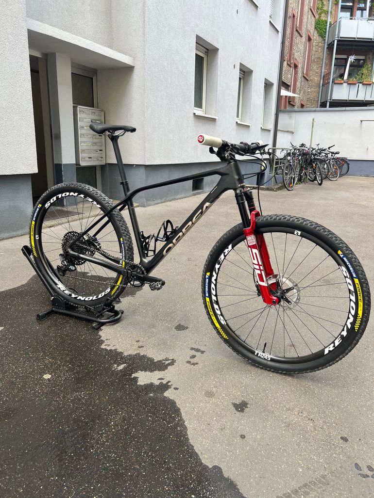 Brugt Orbea Custom Orbea Alma Carbon Hardtail 2025 Mountainbike — billede 3 af 13