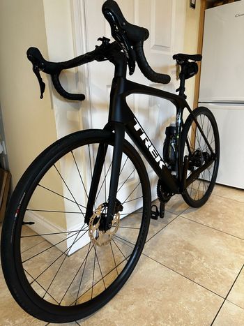 Used Trek Domane SL 5 Gen 4 2025 2025 Road & Gravel, Black — image 2 of 3