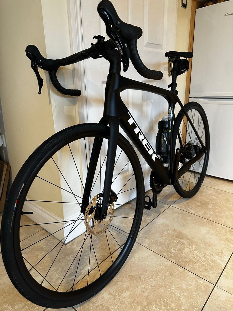 Used Trek Domane SL 5 Gen 4 2025 2025 Road & Gravel, Black — image 2 of 3