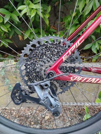 Used Specialized Epic SRAM GX Eagle 2024 Mountainbike, Red, 29 — image 8 of 9