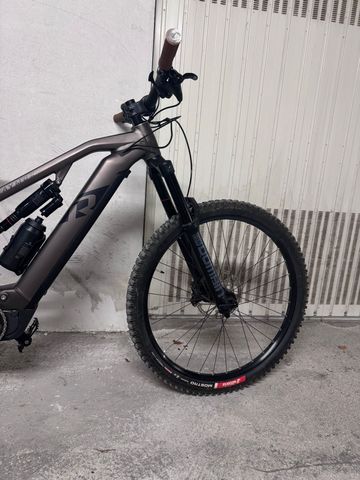 Gebrauchtes R RAYMON TrailRay 160E 9.0 2024 2024 Mountainbike, Hellgrau, 29 — Bild 4 von 7
