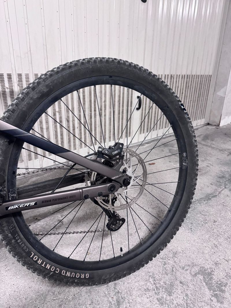 Gebrauchtes R RAYMON TrailRay 160E 9.0 2024 2024 Mountainbike, Hellgrau, 29 — Bild 5 von 7
