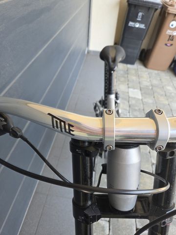 Tweedehands CUBE TWO15, PRO 27.5 2025 2025 Mountainbike — afbeelding 4 van 12