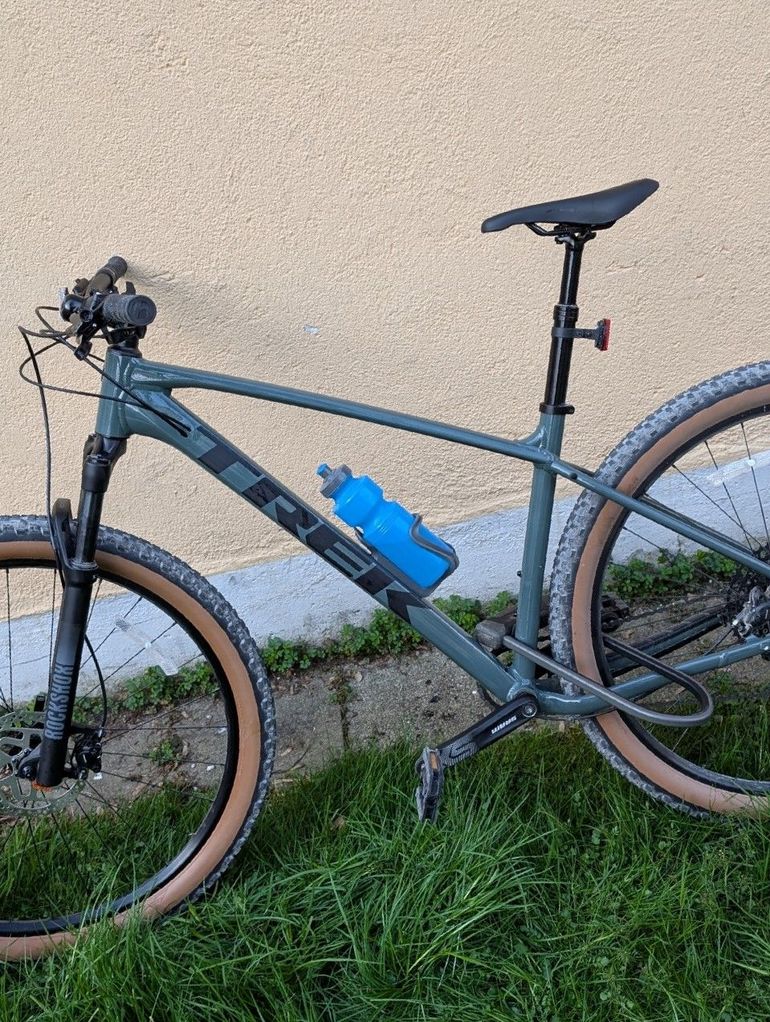 Used Trek Marlin 7 Gen 3 2024 2024 Mountainbike, Green, 27.5, 29 — image 6 of 18