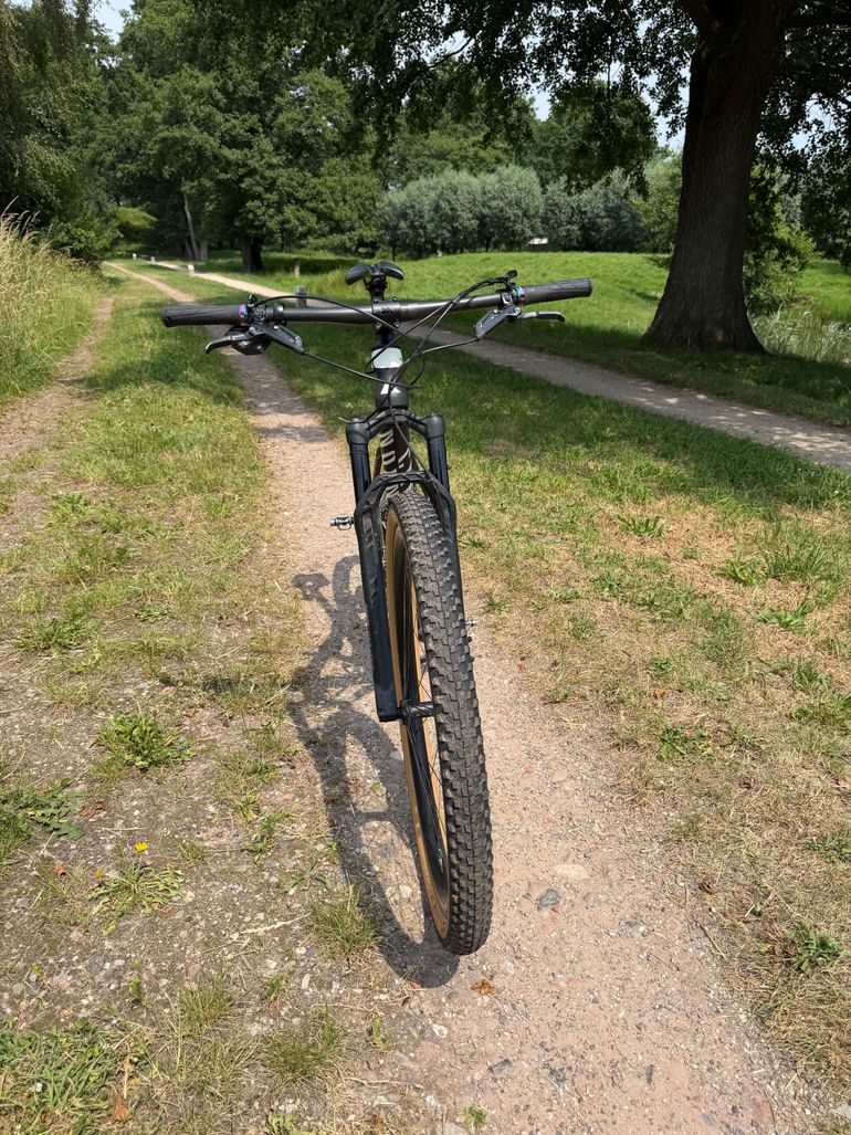 Použité Canyon CF SLX 9.0 DT LTD 2020 Mountainbike — obrázek 2 z 15